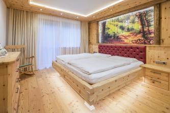 Zirbenschlafzimmer